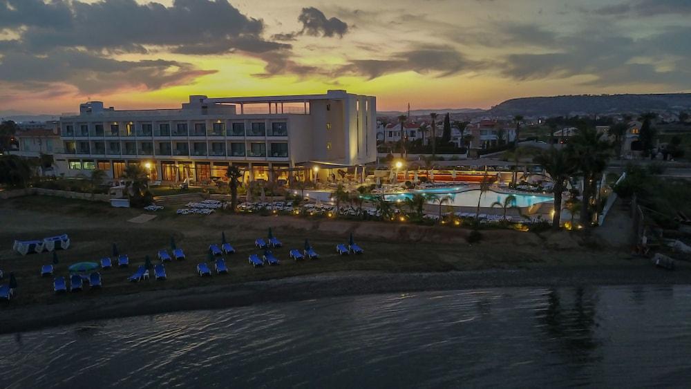 Lebay Beach Hotel Larnaca Esterno foto